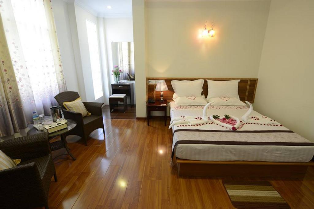Win Star Hotel Mandalay Buitenkant foto