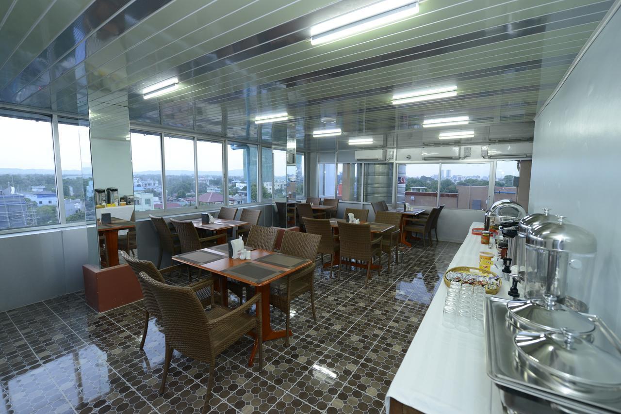 Win Star Hotel Mandalay Buitenkant foto
