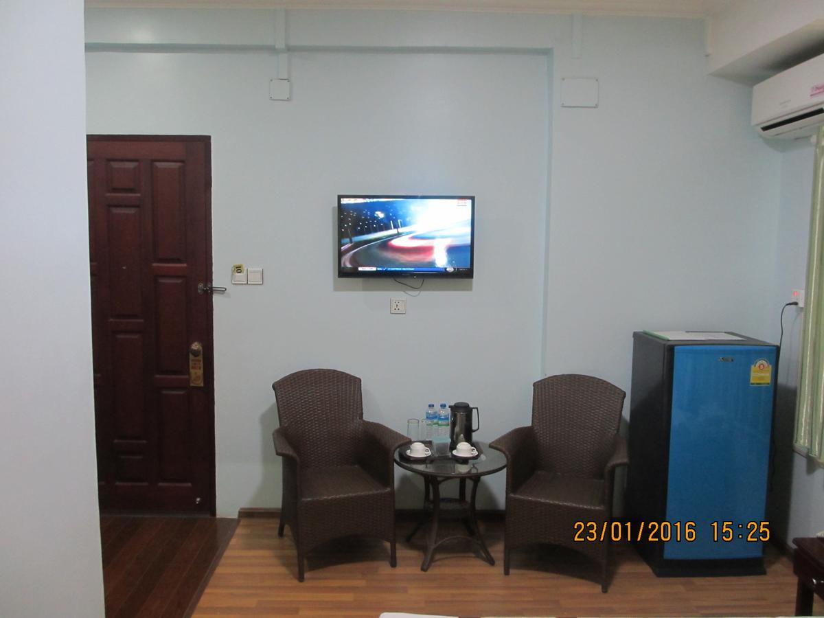Win Star Hotel Mandalay Buitenkant foto