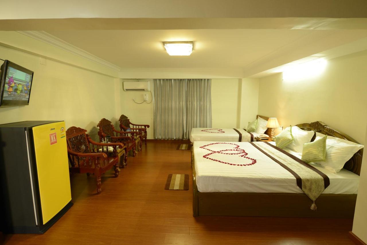 Win Star Hotel Mandalay Buitenkant foto