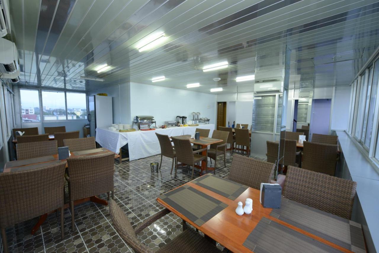 Win Star Hotel Mandalay Buitenkant foto