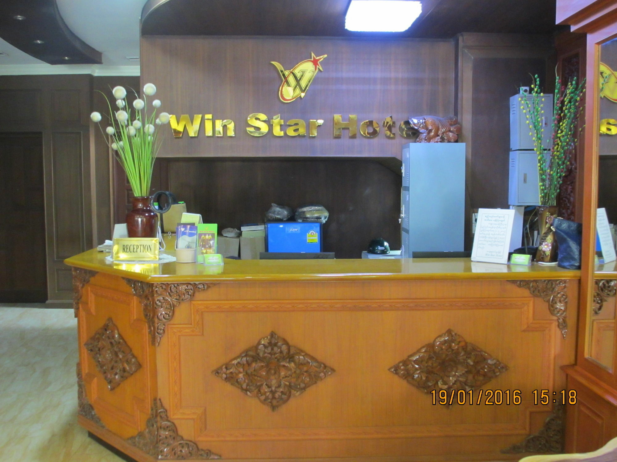 Win Star Hotel Mandalay Buitenkant foto